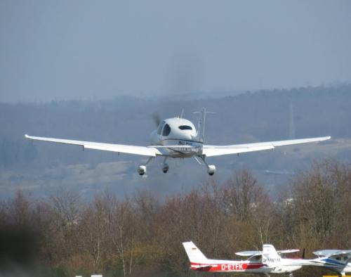 SmallAircraft-PH-EYE-07
