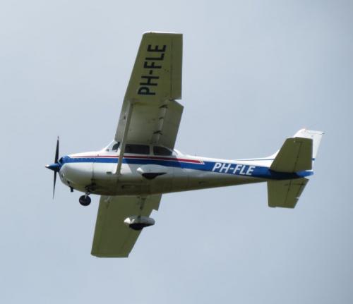 SmallAircraft-PH-FLE-02