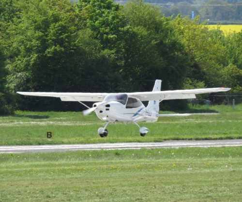 SmallAircraft-PH-GLD-04