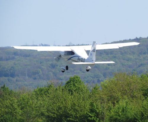 SmallAircraft-PH-GLD-09