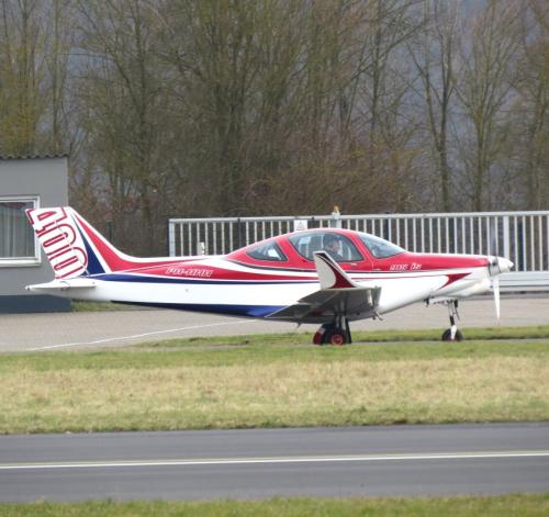 SmallAircraft-PH-HHH-04