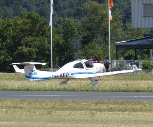 SmallAircraft-PH-KFP-01