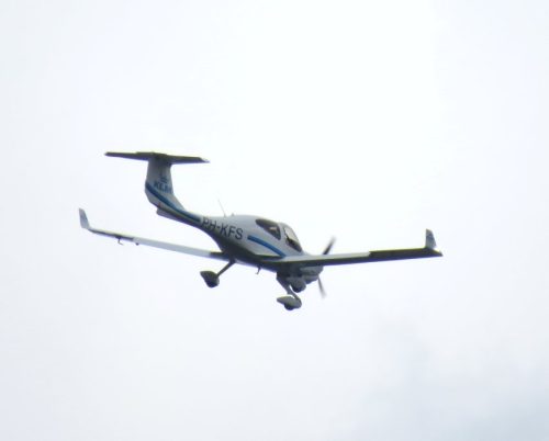 SmallAircraft-PH-KFS-01