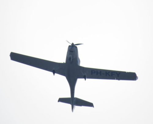 SmallAircraft-PH-KFY-01