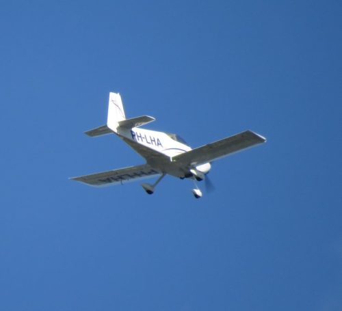 SmallAircraft-PH-LHA-02