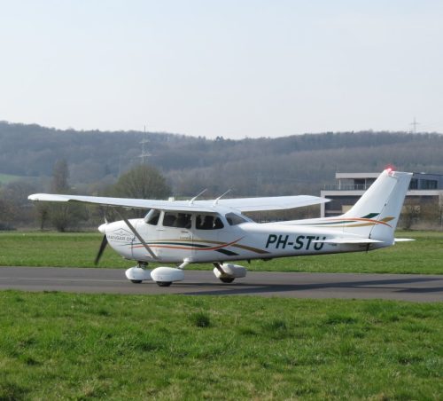 SmallAircraft-PH-STU-02