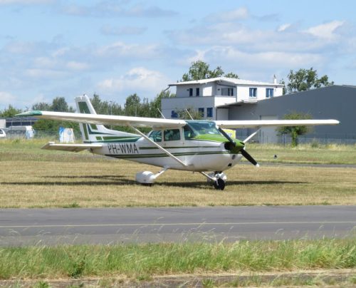 SmallAircraft-PH-WMA-02