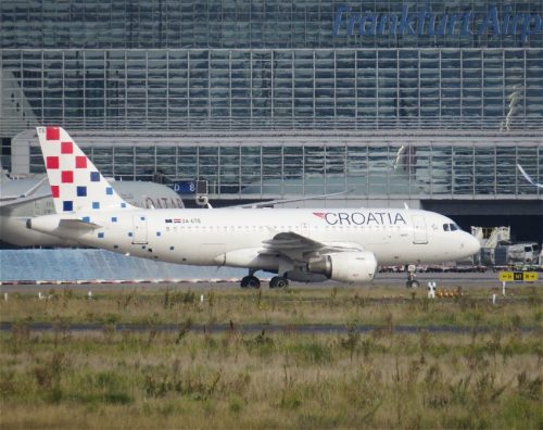 CroatiaAirlines06