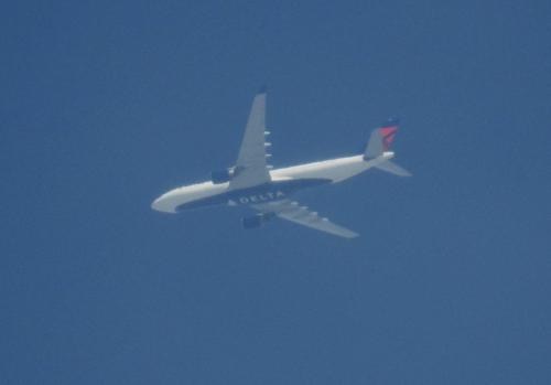 DeltaAirLines03