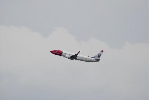 NorwegianAirShuttle04