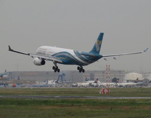 OmanAir05