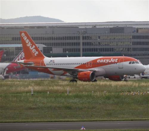 easyJet04