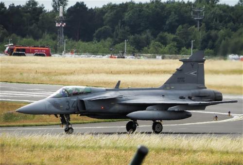 Hungary-JAS-39C-34-02