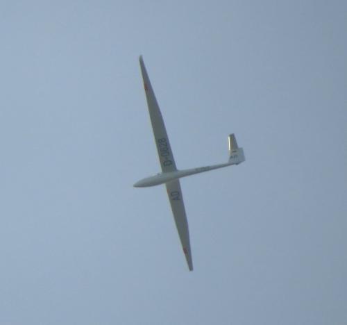 Glider-D-0628-02