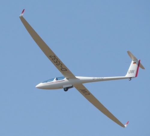 Glider-D-3532-01