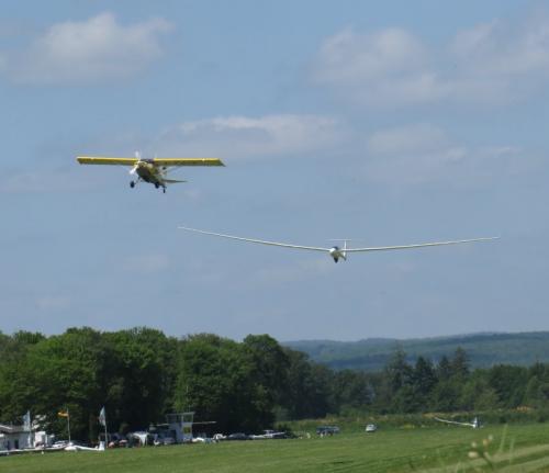Glider-D-3959-01