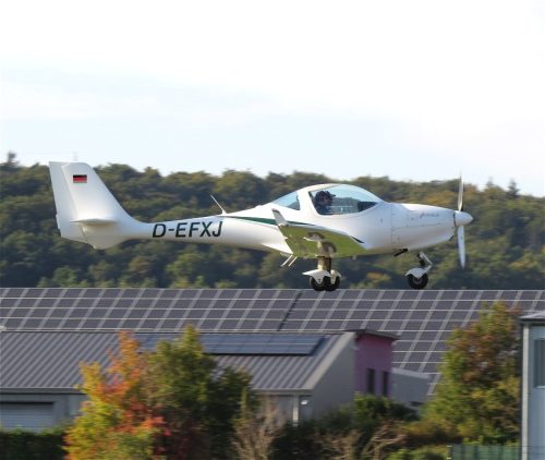 SmallAircraft-D-EFXJ-06