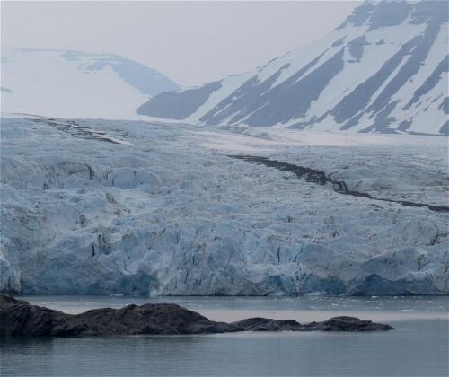 NOR-Svalbard-Nordskjoeldbreen201501