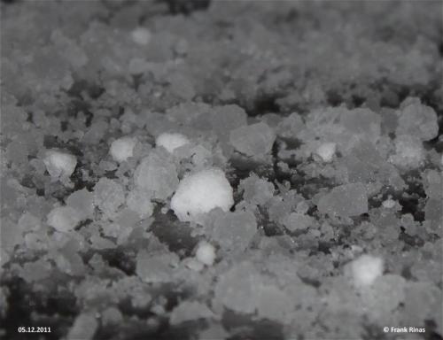 0008-05.12.2011Graupel03